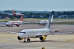 Airbus A320-214